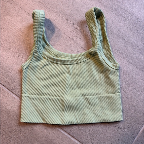 Sky and Sparrow Ribbed Green Crop Top - Picture 2 of 4